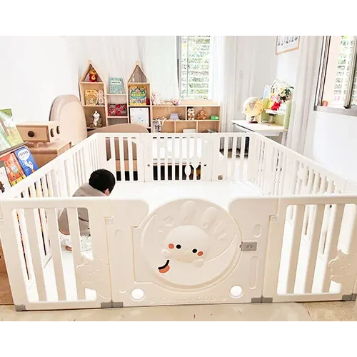 Are Baby Playpens A Good Idea?